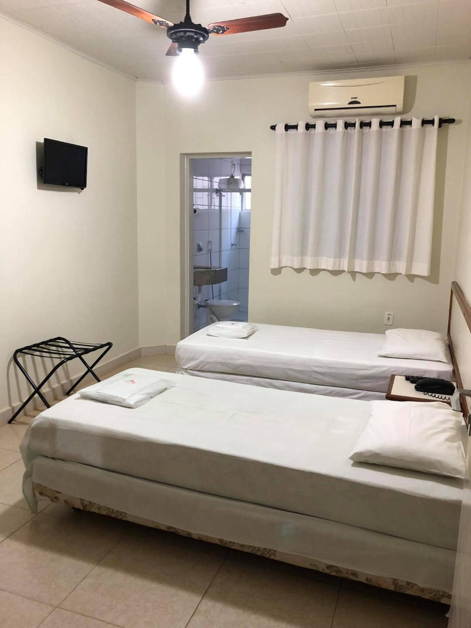 Regio Plaza Hotel Ourinhos Eksteriør bilde