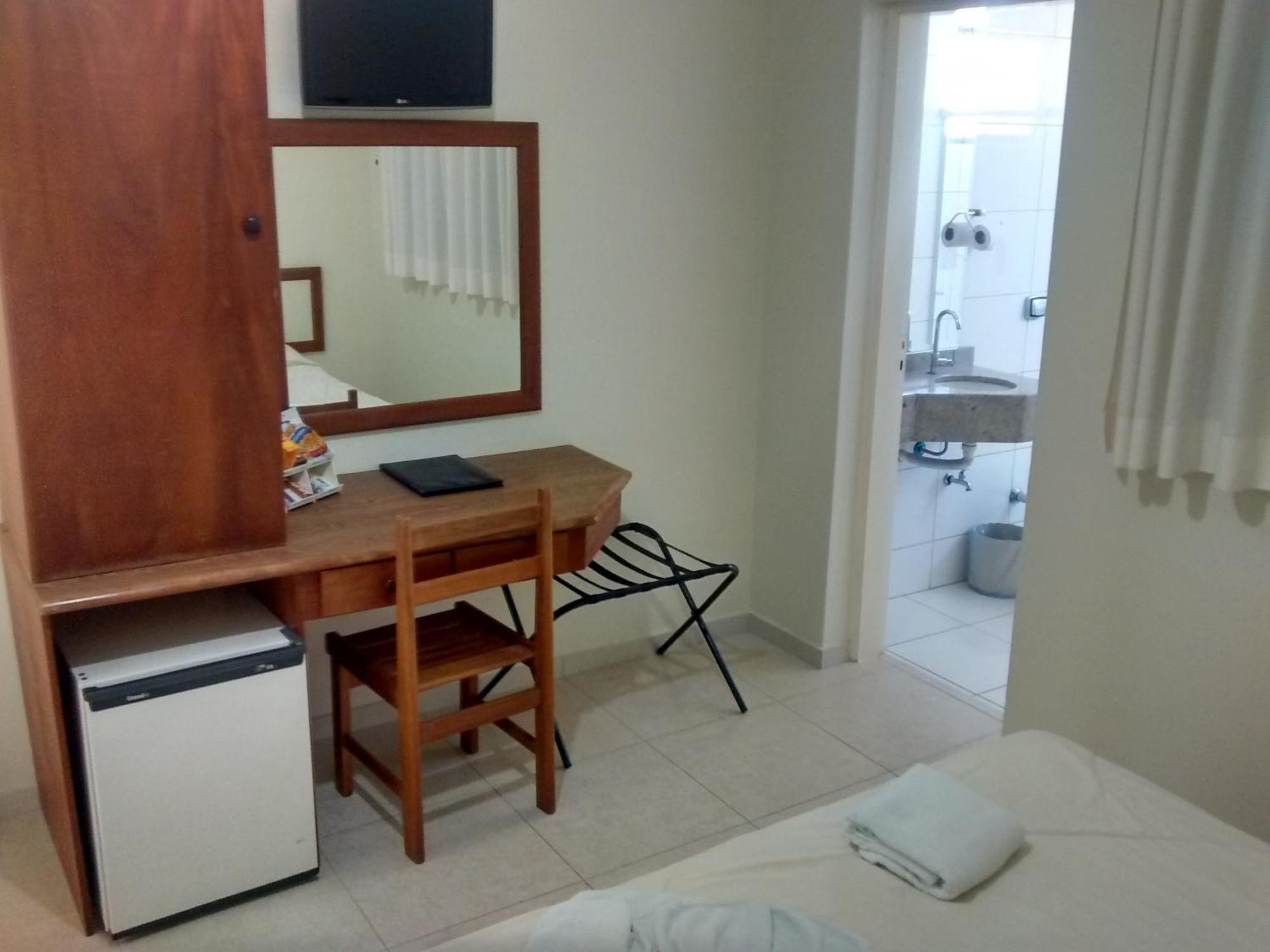 Regio Plaza Hotel Ourinhos Eksteriør bilde